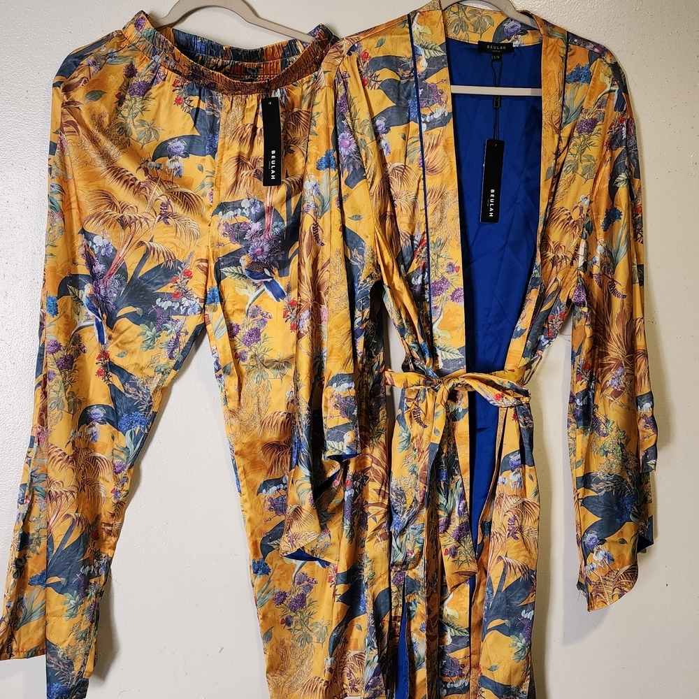 Beulah Floral Satin Kimono in Mustard Yellow and Royal Blue SIZE IS SMALL/MEDIUM